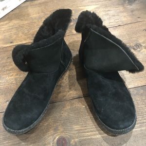 Ugg Slip On Boots